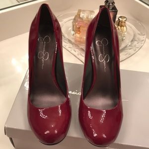 Jessica Simpson Chili Patent 👠